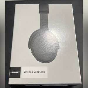 BOSE on-ear wireless